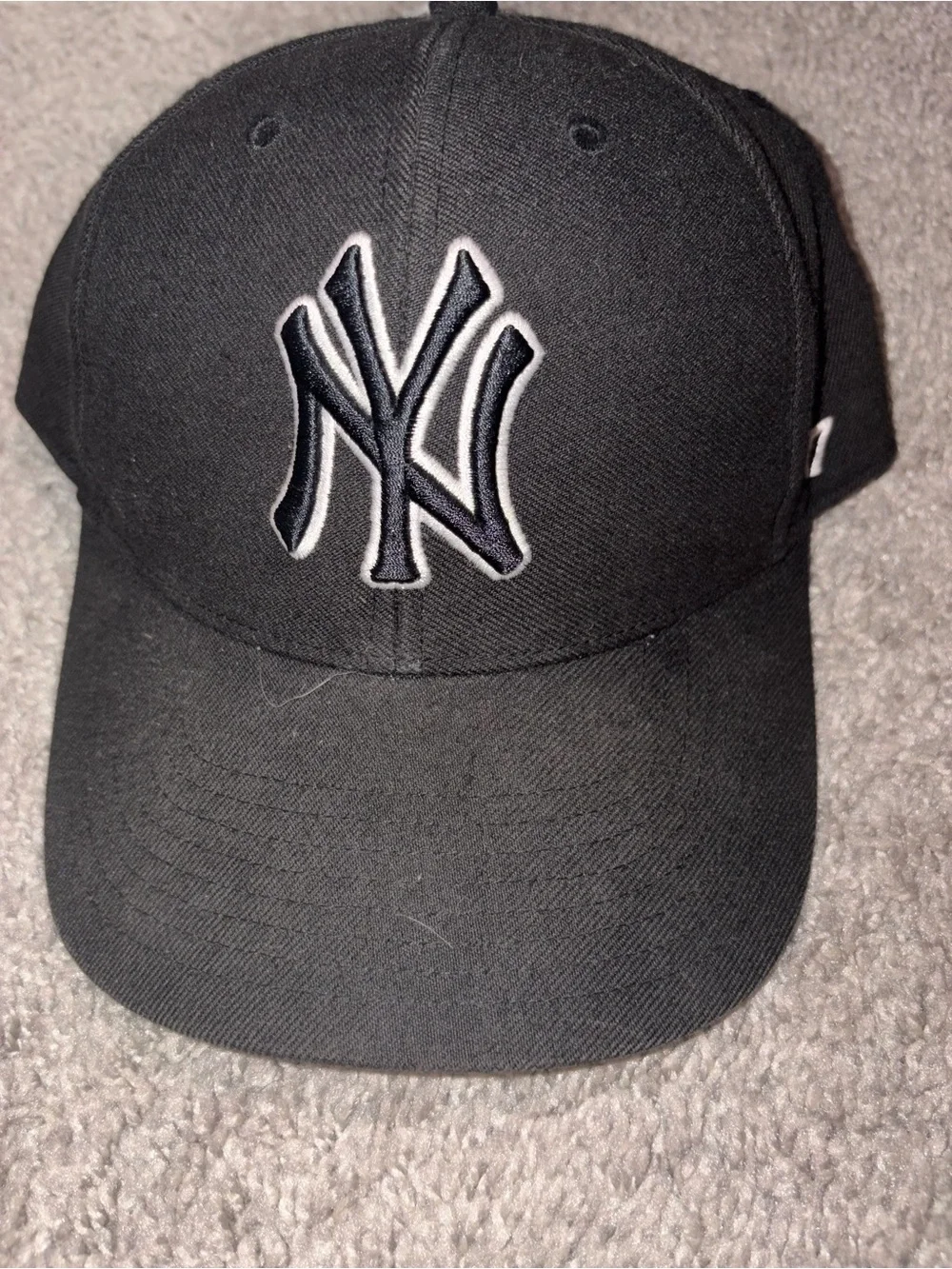 47 Brand New York Yankees Black Baseball Cap OSFA Adjustable